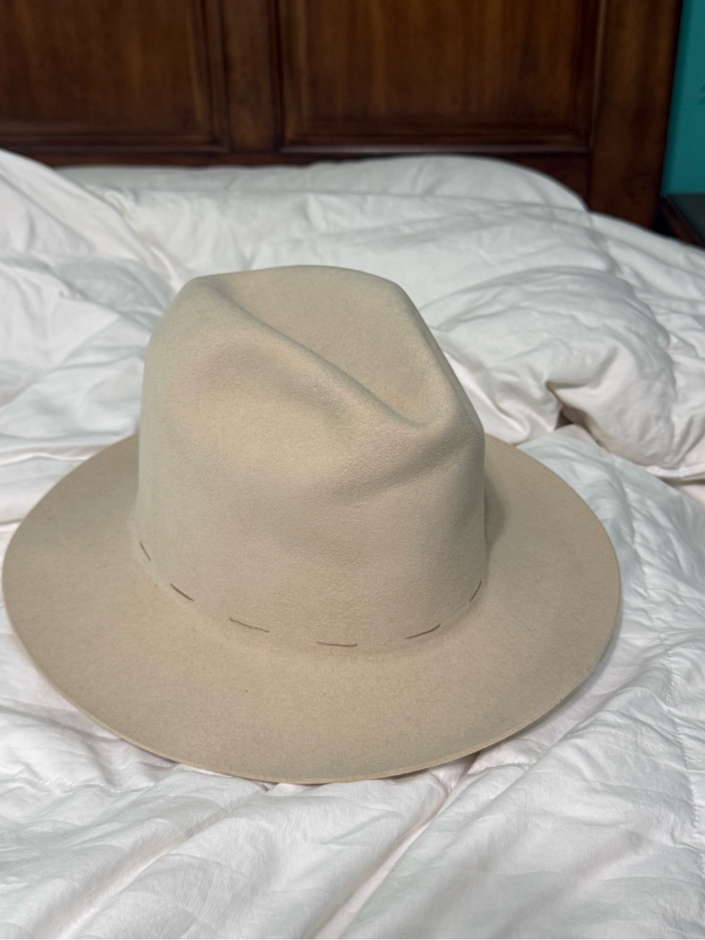 Noah Marion Tear Drop Braver Hat Flat Brim in Sahara Beige